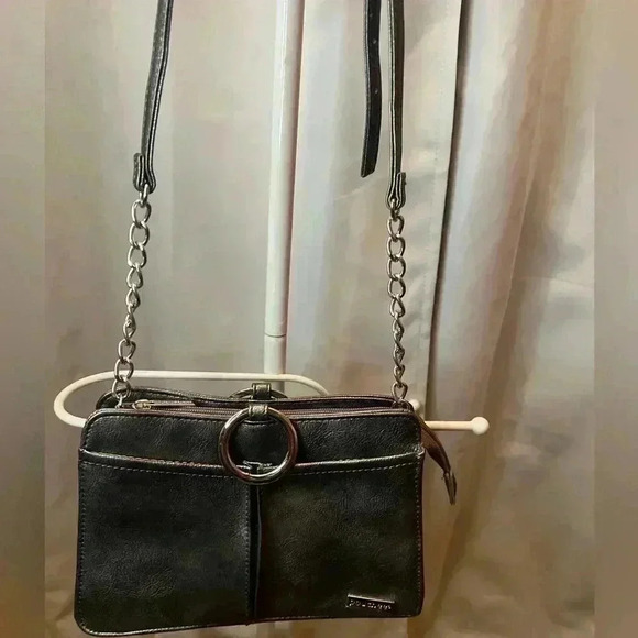 Pouchee Organizer Bag in silver gray Clutch or crossbody . New without tags - Picture 7 of 8